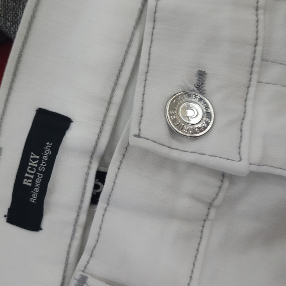 True Religion White Jean Shorts for Men - Picture 3 of 6